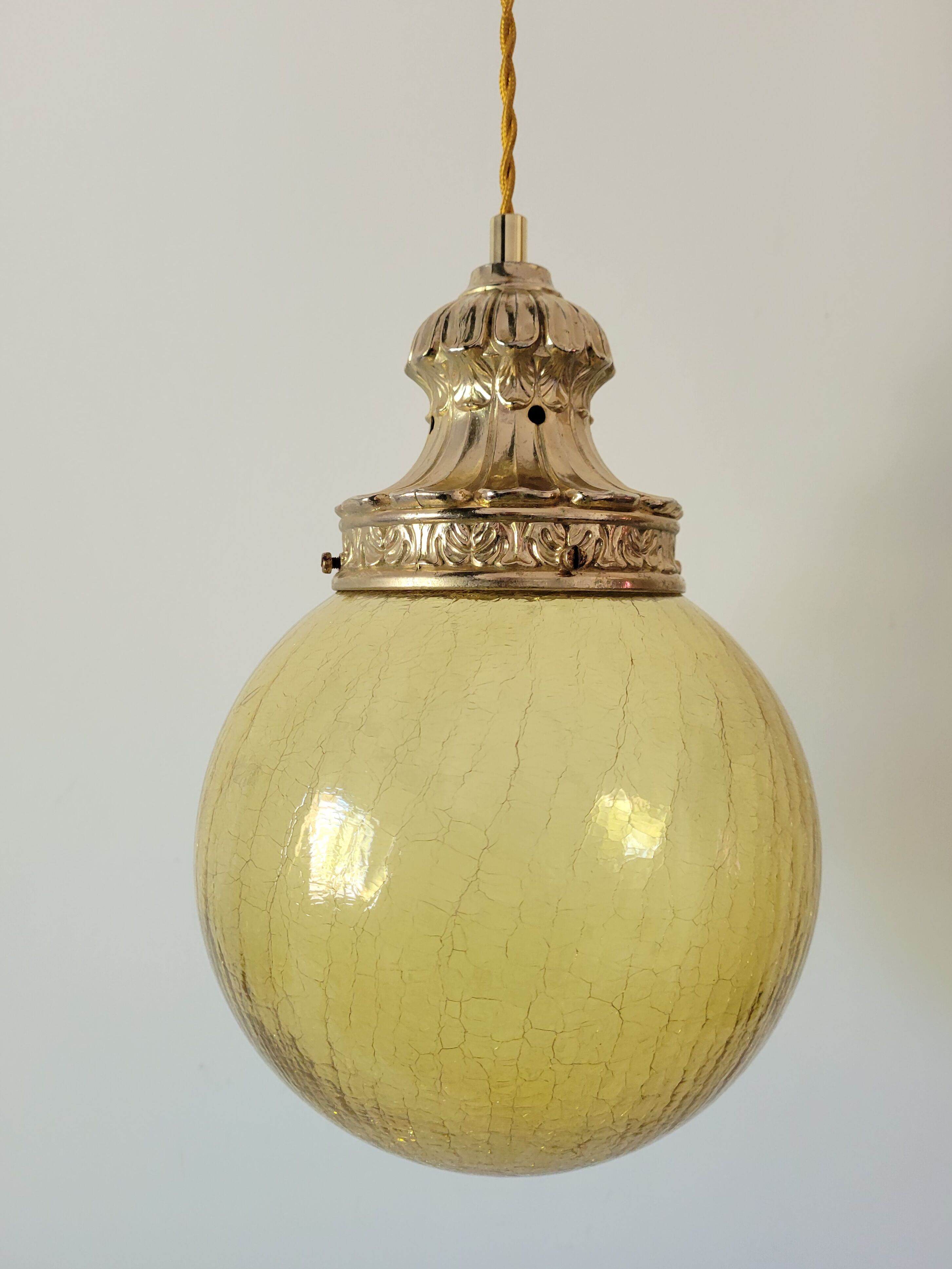 Venetian glass suspension