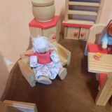 Lot de mobilier en bois maison de poupée