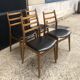4 chaises années 60/70 bois et skaï noir