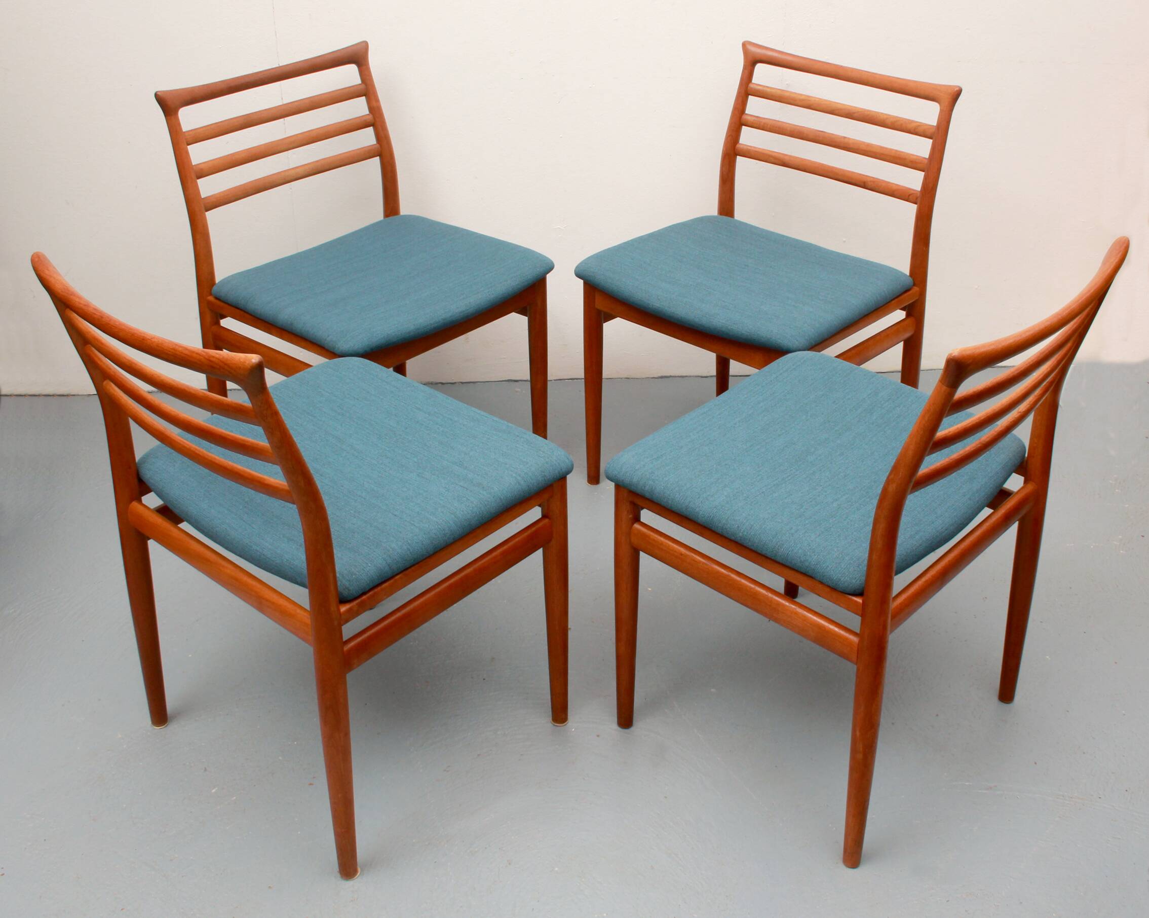 Set of 4 diningchairs teak, Erving Harland for Soro Chairs