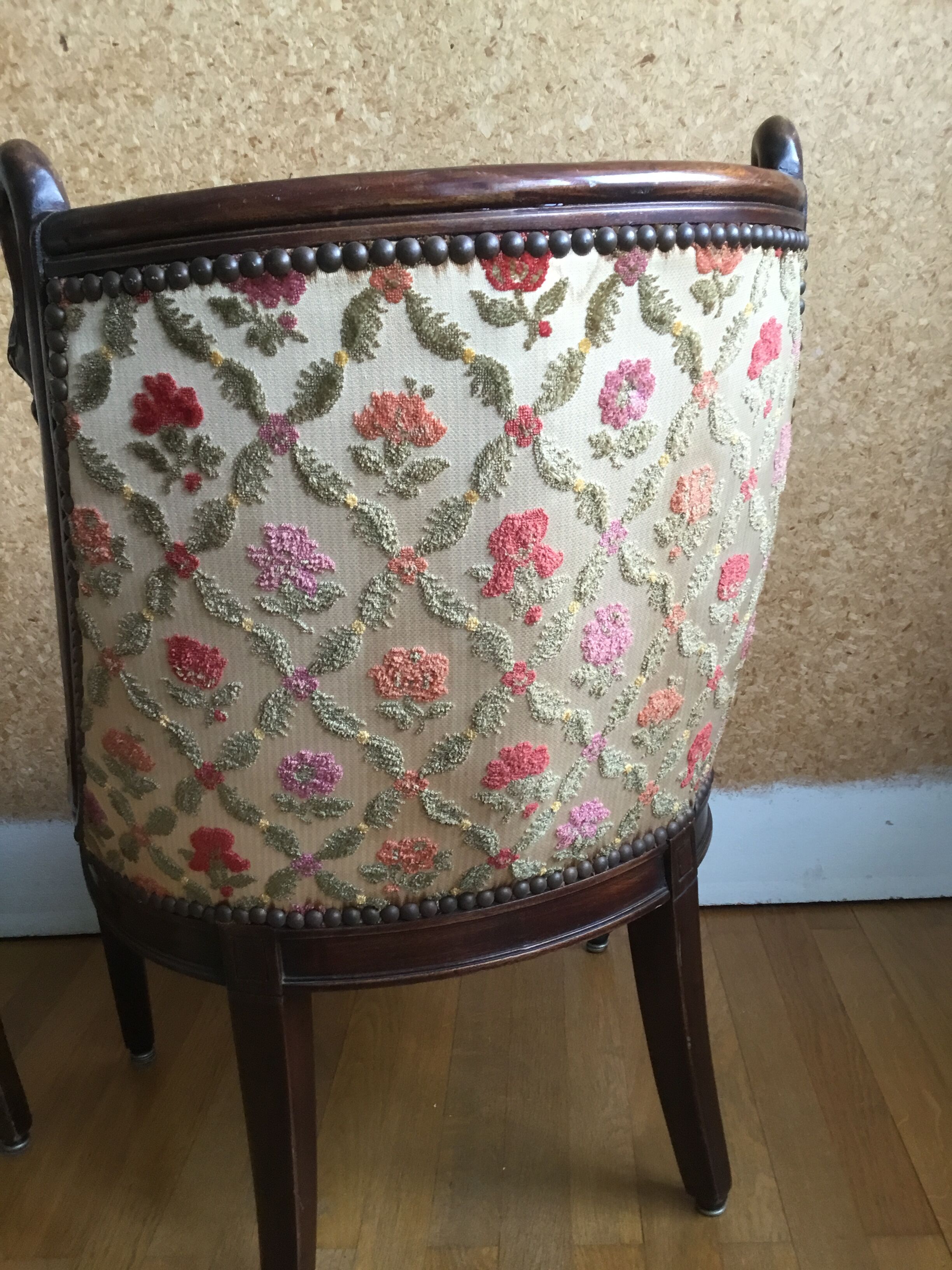 Pair of gooseneck gondola chairs