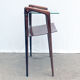 Table d'appoint en bois et verre