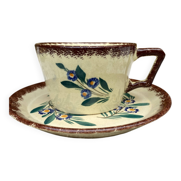 Tasse à thé Henriot Quimper et soucoupe