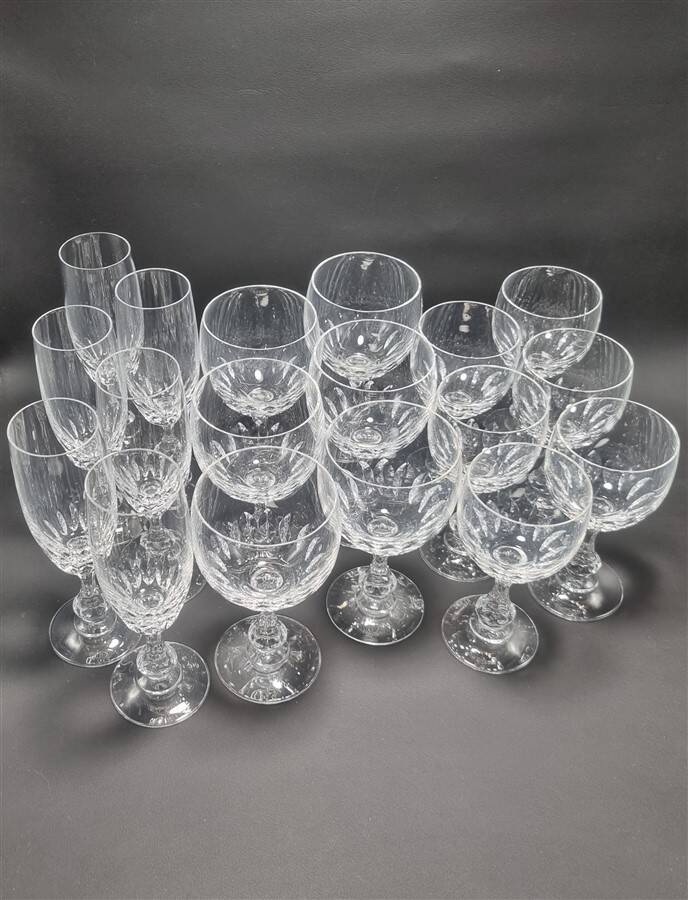 Crystal glassware set - 18 pieces