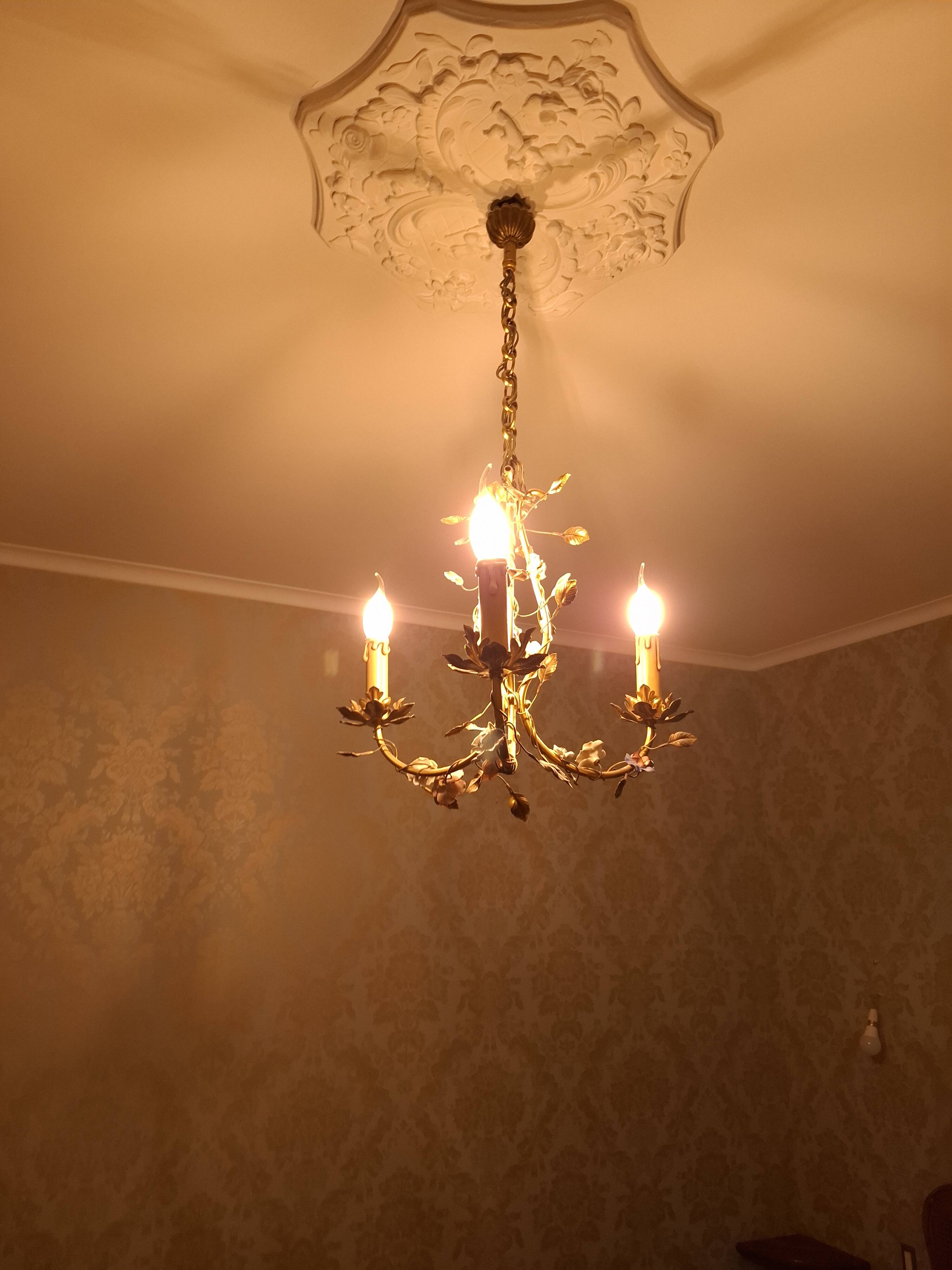 Lustre flower decoration