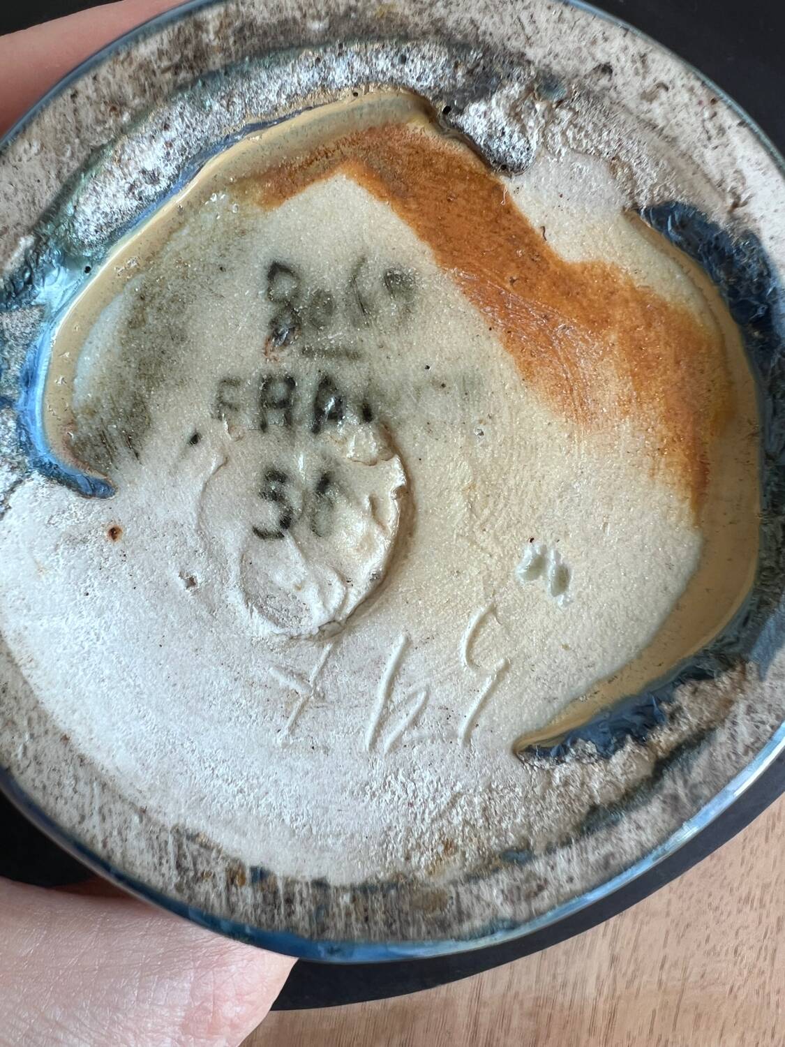 Vintage flower pick – Gradient blue – 1956 – Shell shape