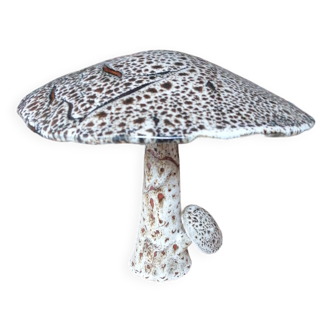 Ceramic mushroom