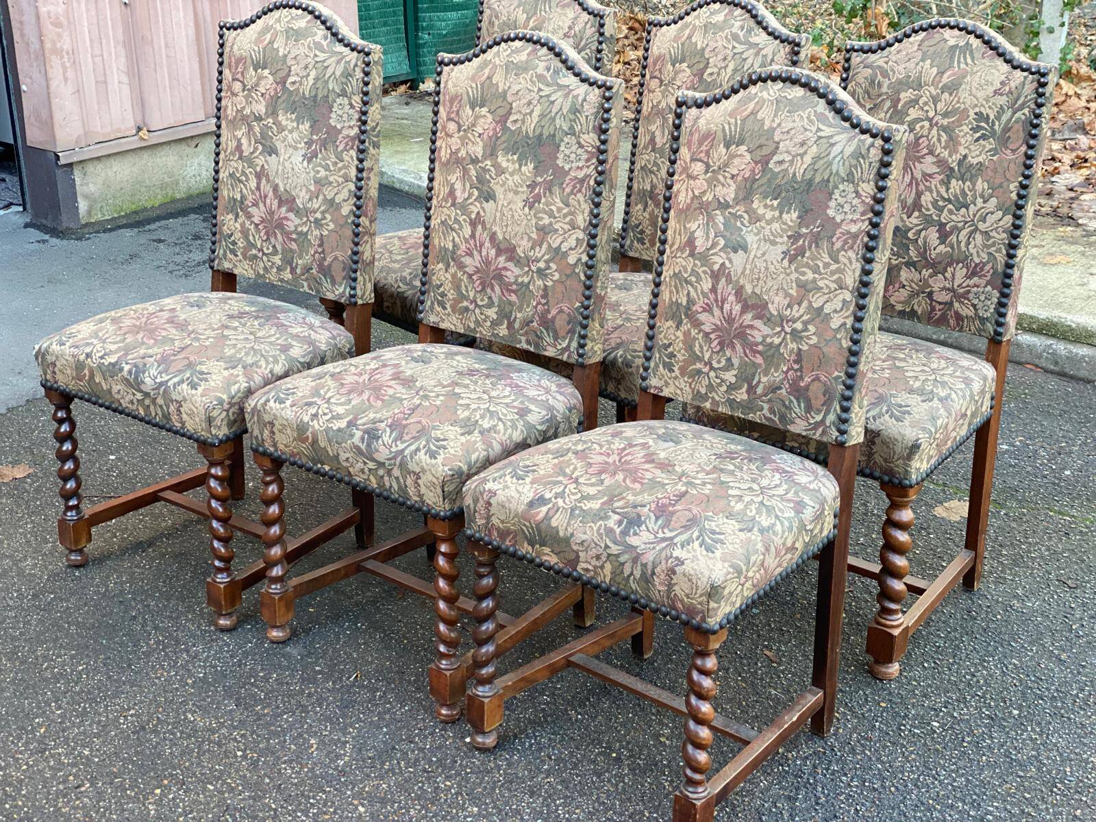 6 chaises à manger Louis XIII bois massif torsadés et tissu écru du 19ème