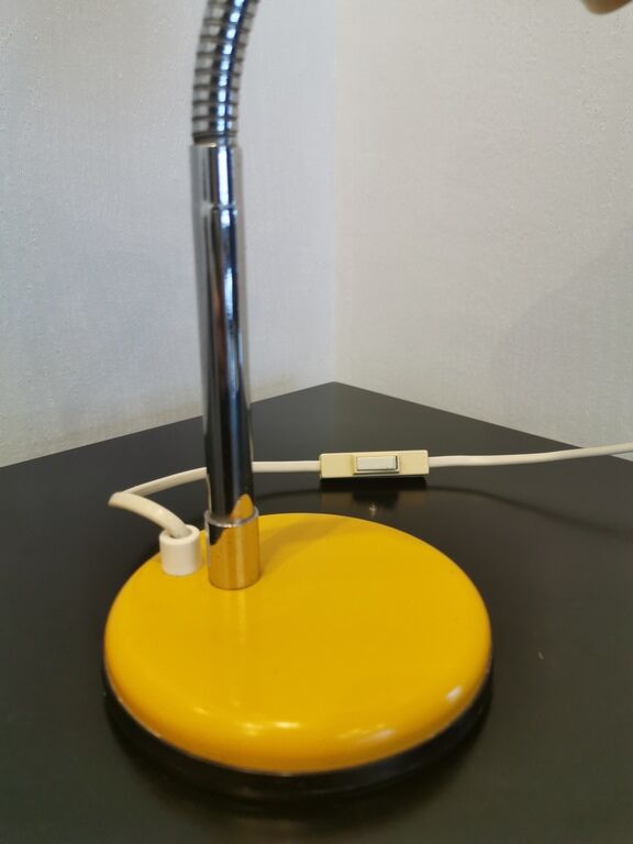 Vintage metal desk lamp