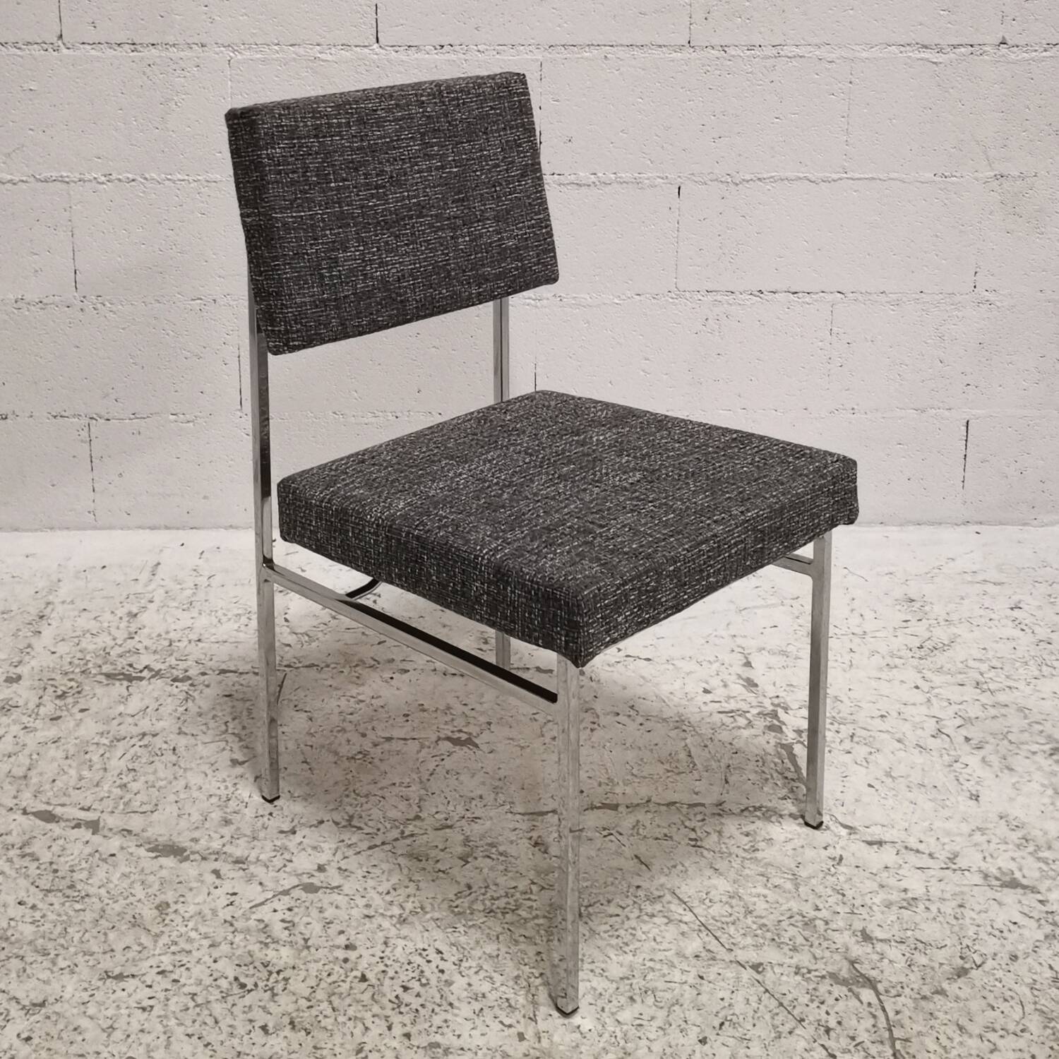 P60 chair designed by Philippon & Lecoq, Airborne edition, 1960