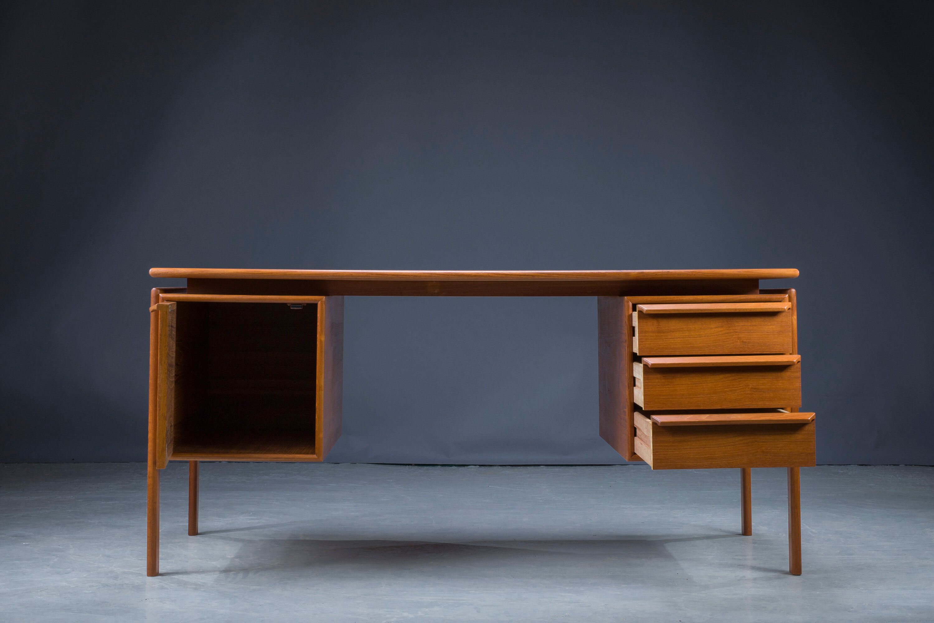 Mid-Century Teak Desk from GV Møbler, 1960s