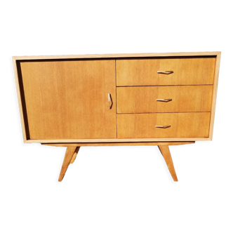 Compact vintage row