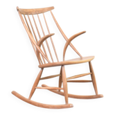 Chaise berçante en chêne du milieu du siècle par Illum Wikkelsø pour Niels Eilersen, années 1950.