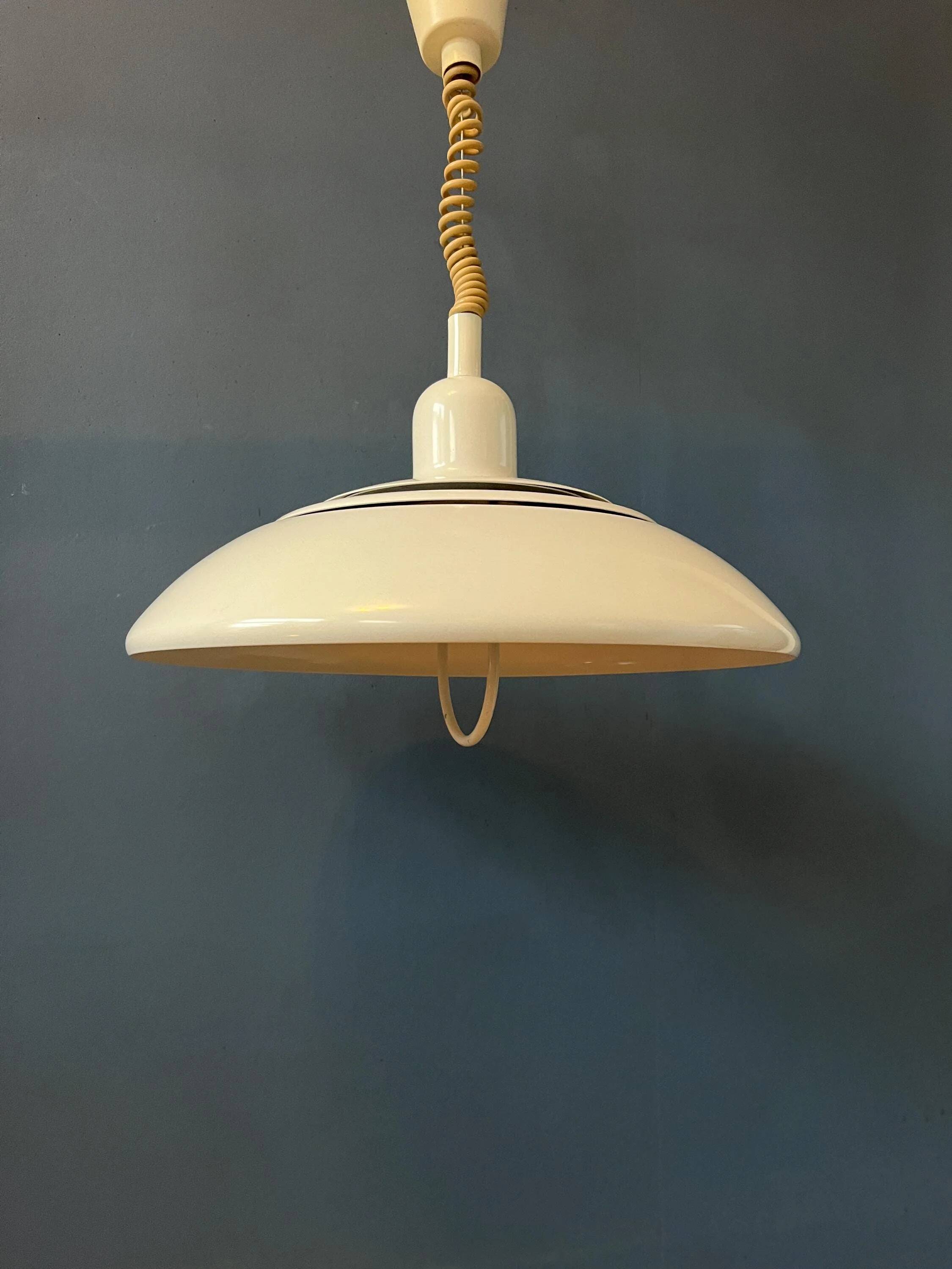 Vintage mid-century beige Dijkstra suspension