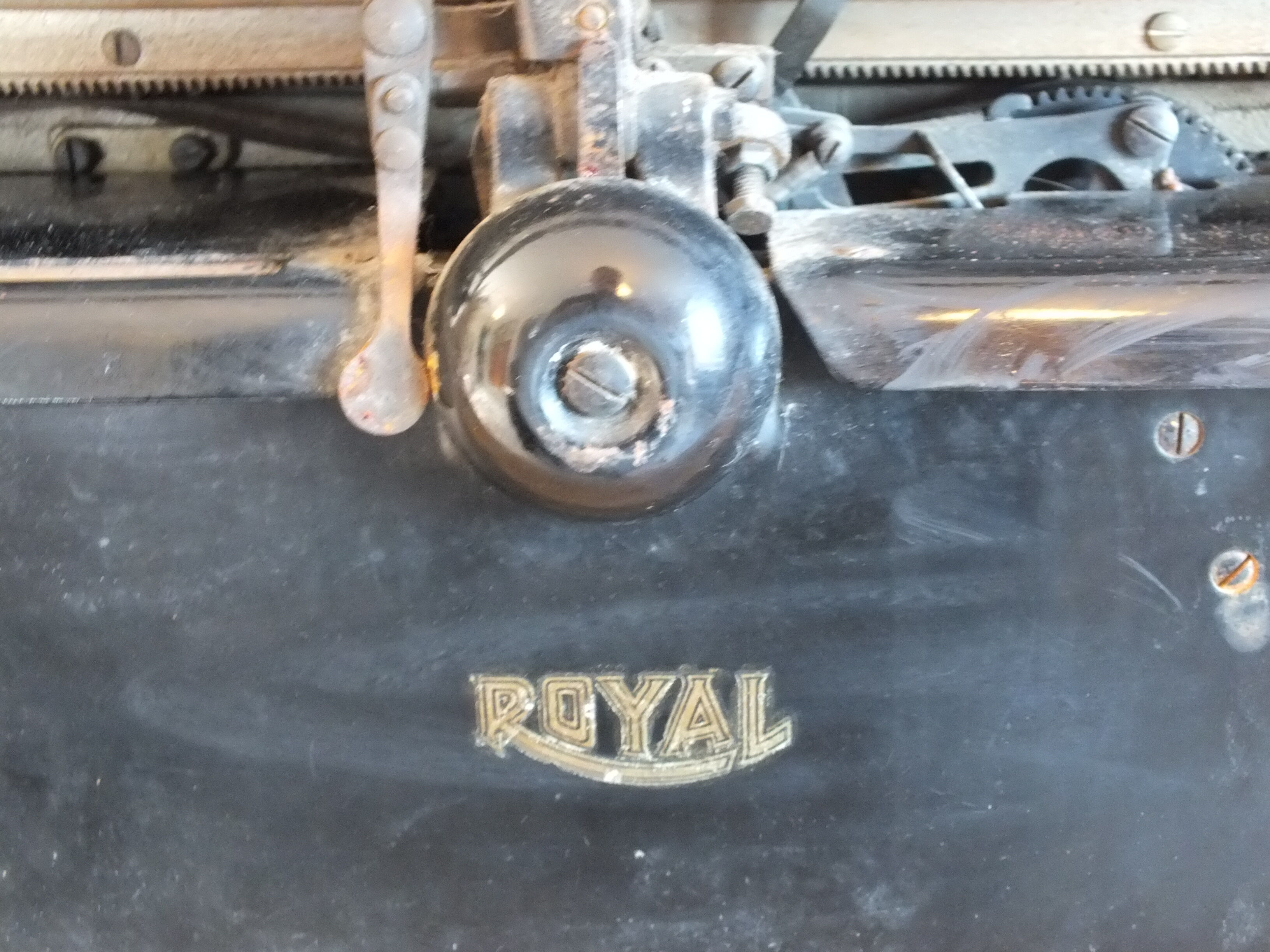 Old Royal USA typewriter circa 1925