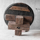 Round primitive dining table, solid wood