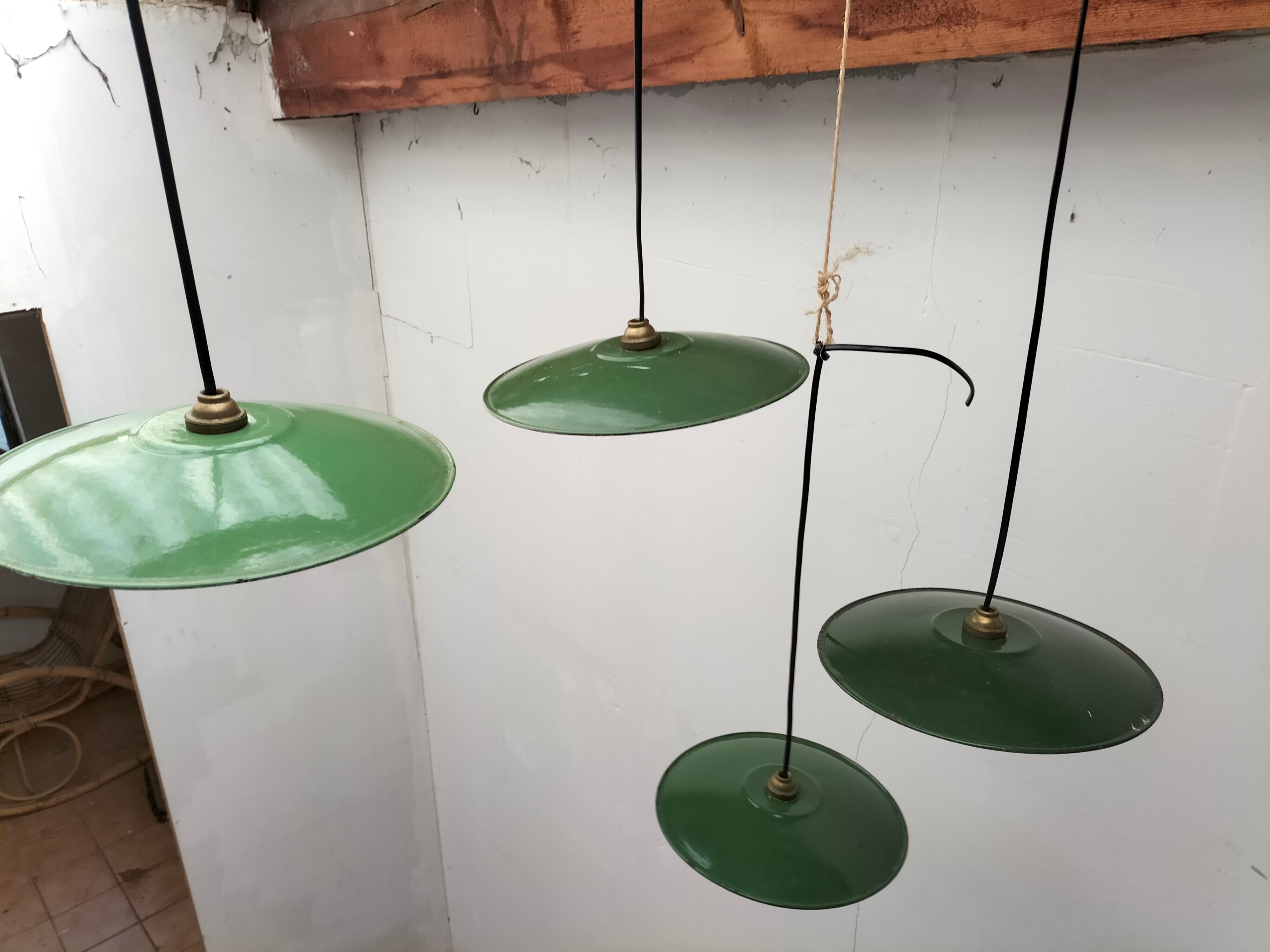 Set of 4 old pendant lamps