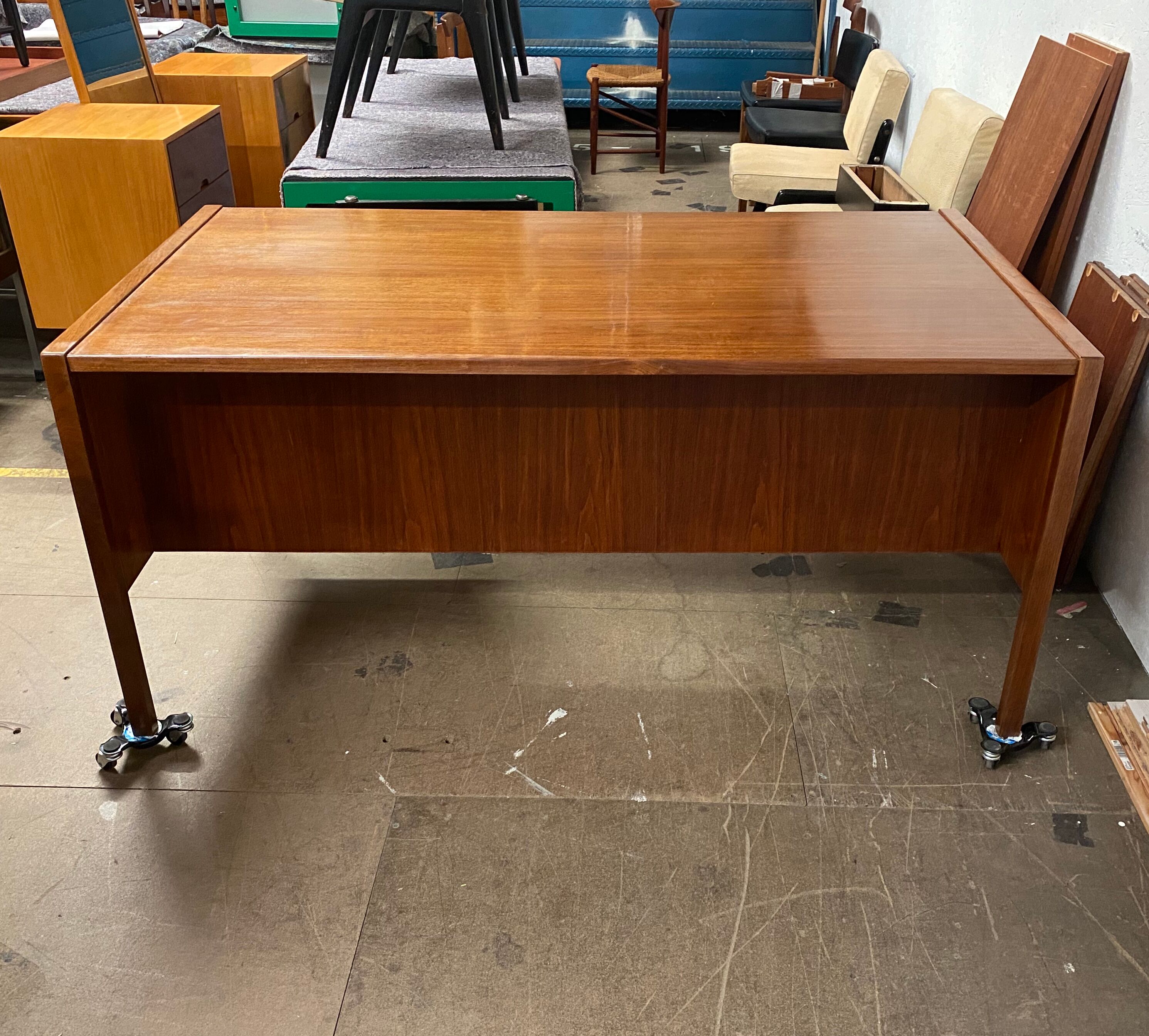 1960s American walnut desk by Jens Risom