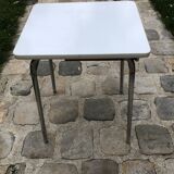 Formica kitchen table