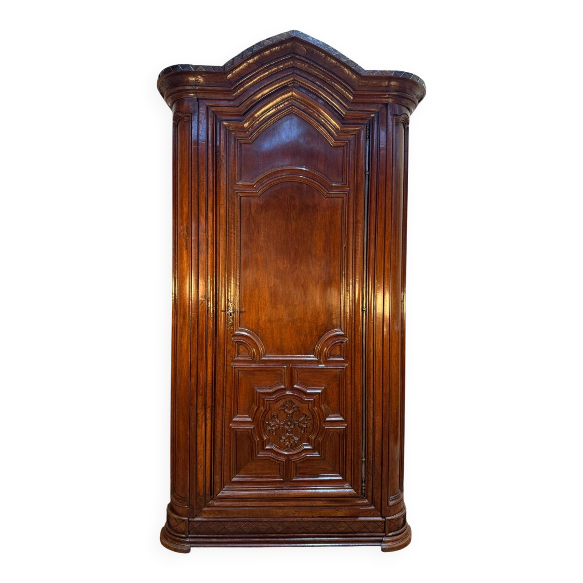 Armoire / Bonnetière d'époque Louis XIV