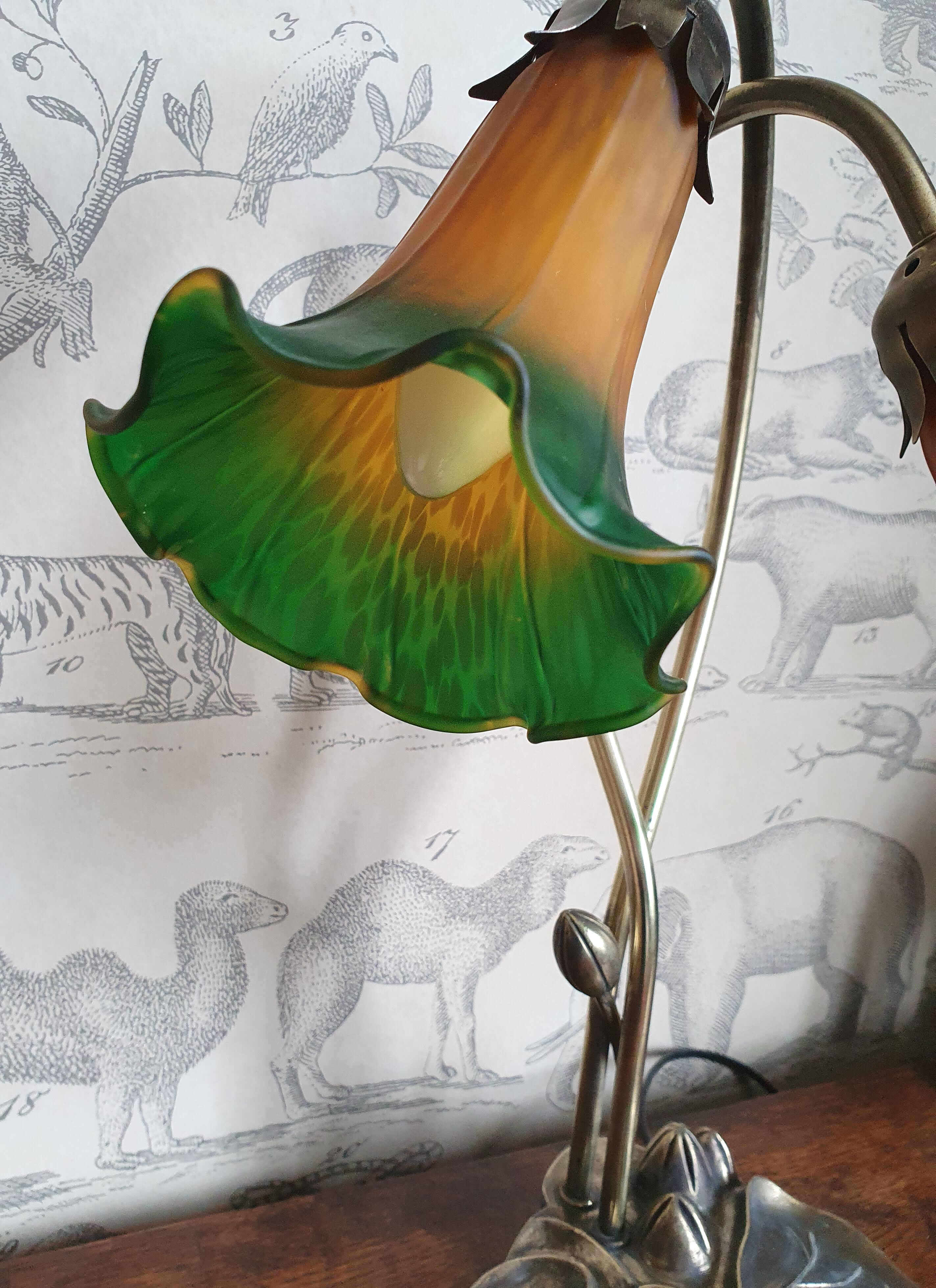 Brass lamp and glass paste water lily leaves