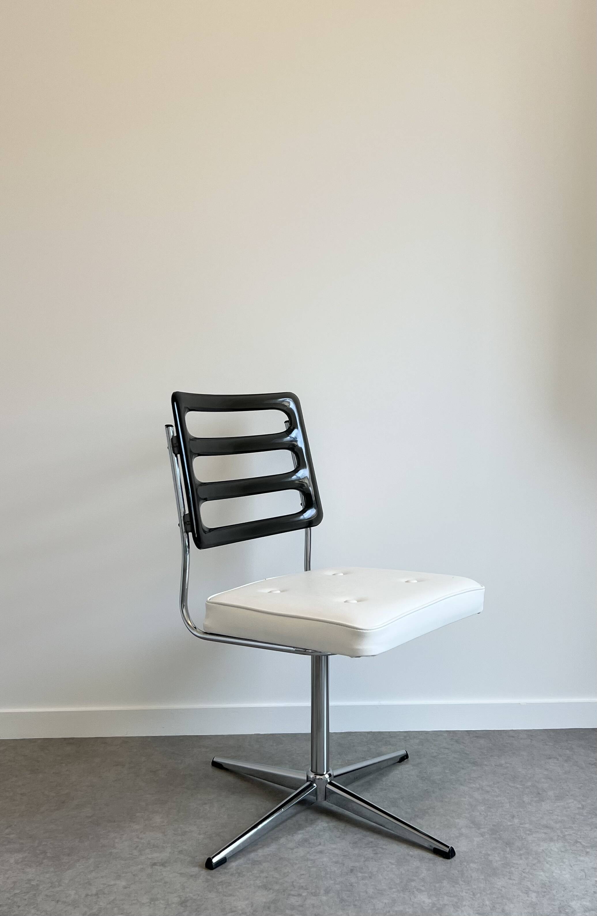 Vintage Space Age Chair