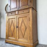 Two-body grocery cabinet 1900