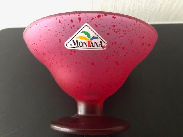 6 colorful ice cream/fruit cups