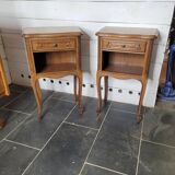 Paire de tables de chevet style Louis XV en chêne