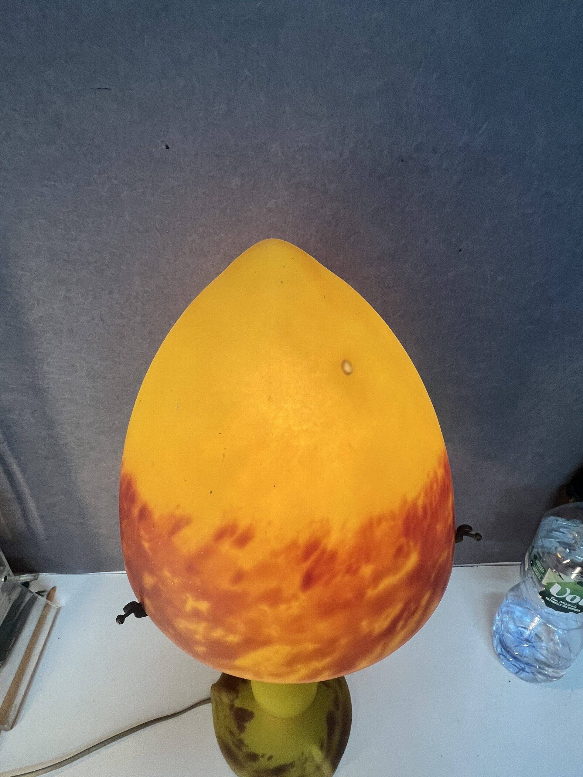 Contemporary mushroom lamp in amber-tinted yellow glass paste, height 58 cm