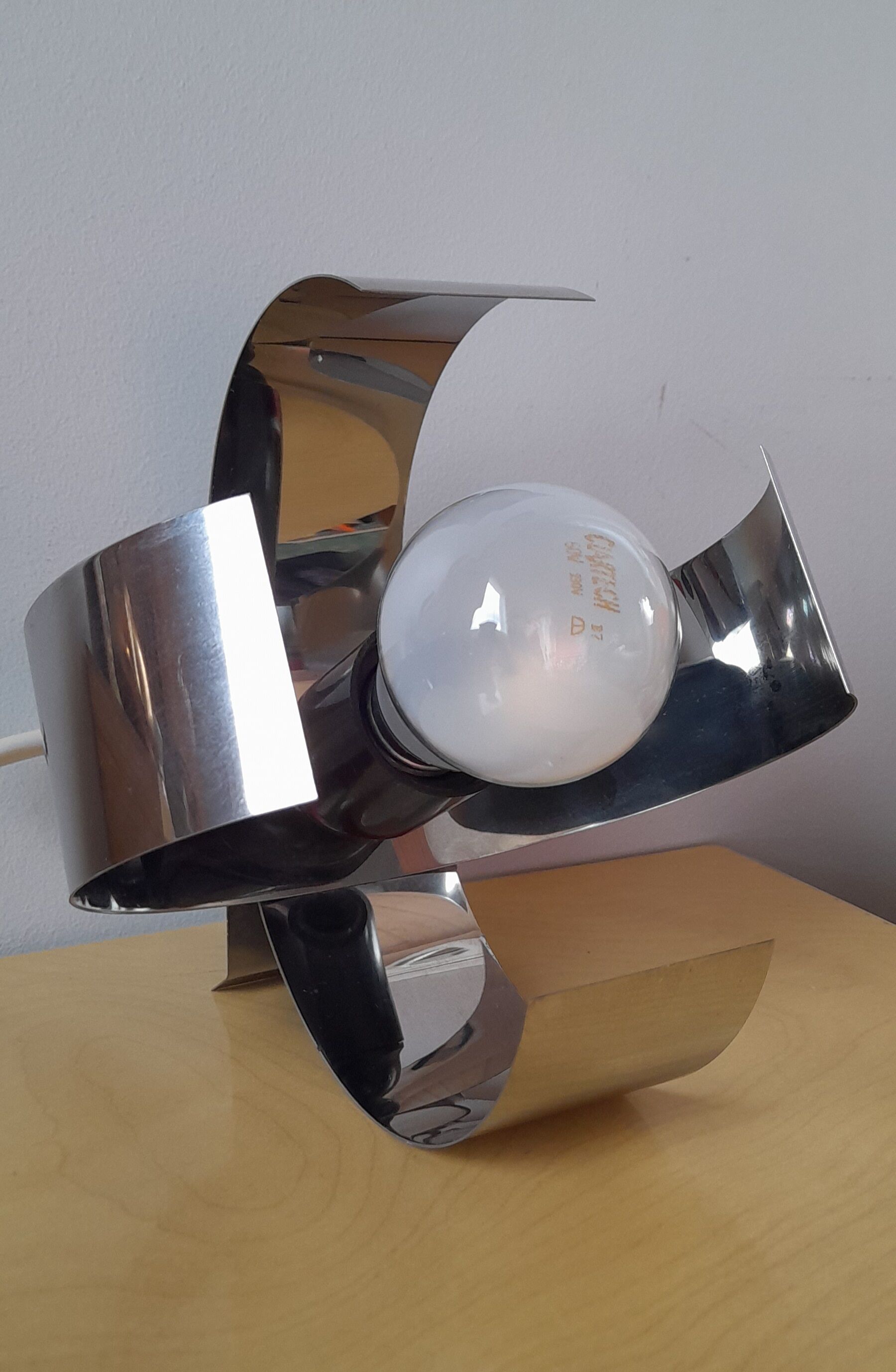 Lamp space age aluminum 70s