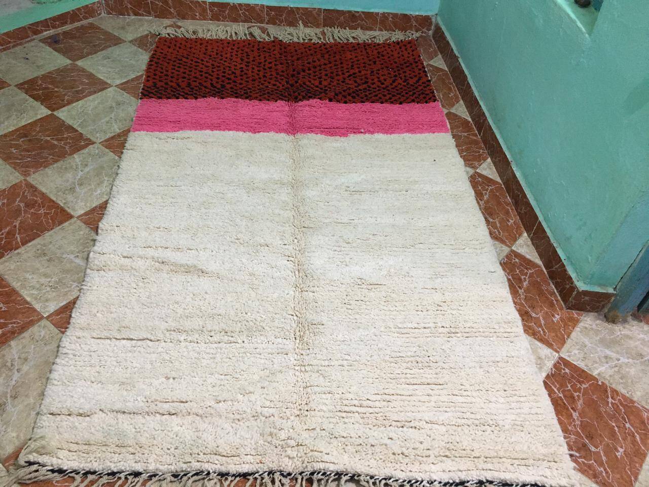 Magnificent unique handmade rug 250cm x 150cm