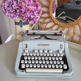 Hermes 3000 typewriter