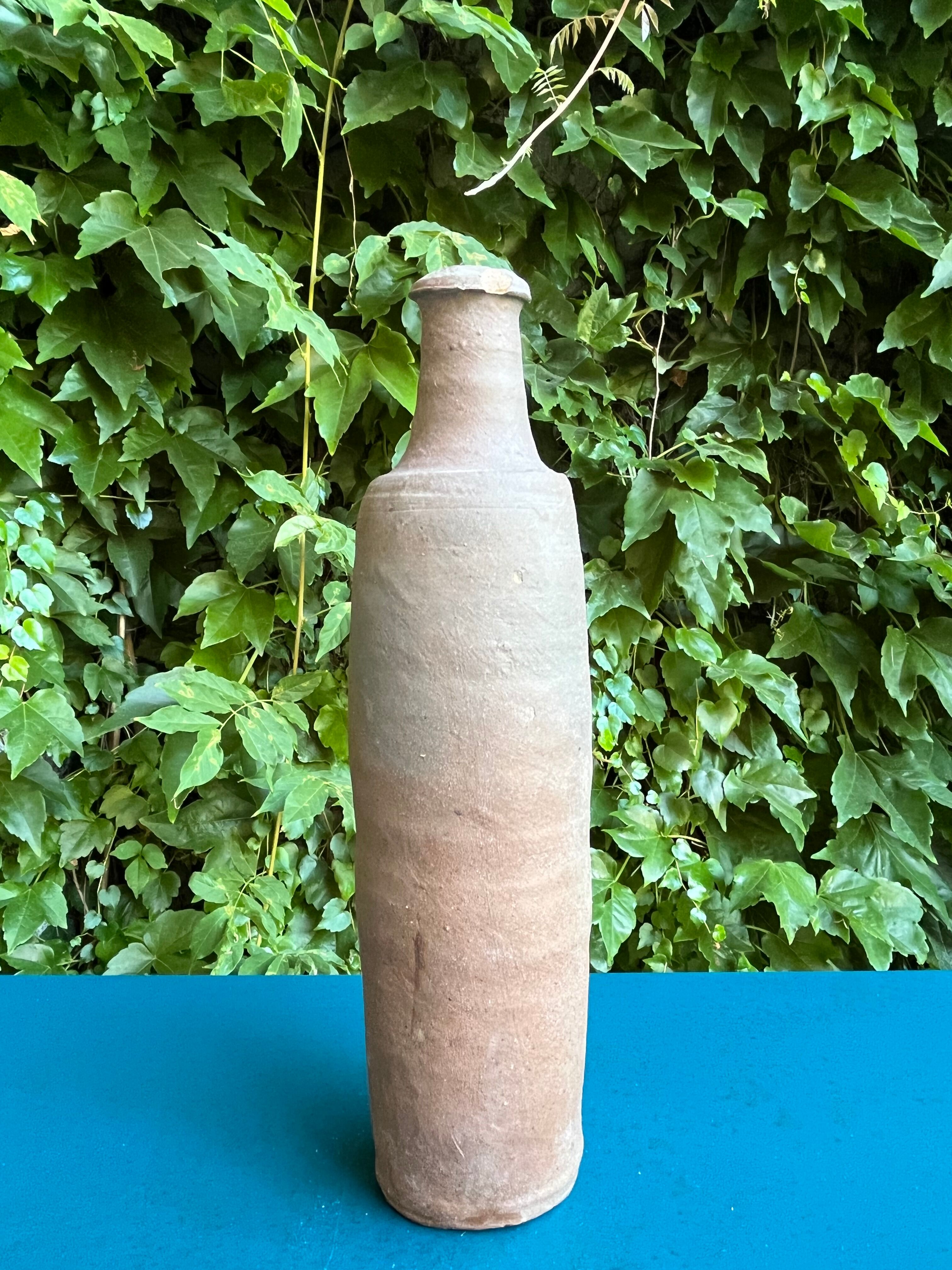 Bouteilles en céramique