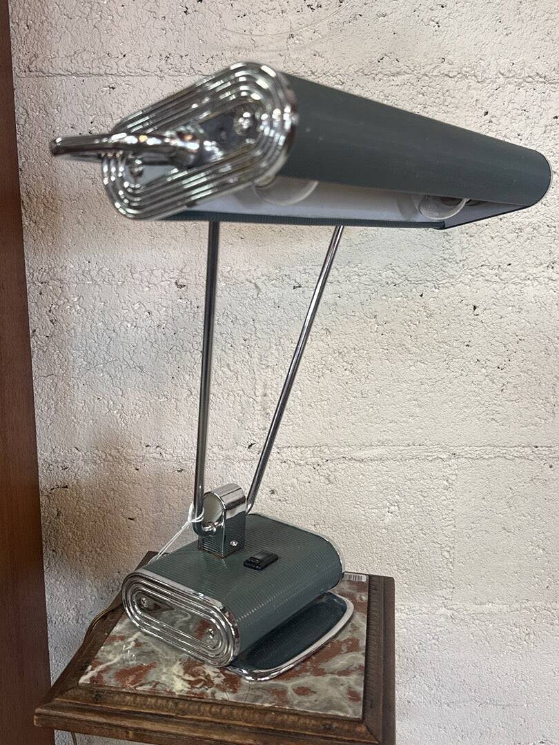 Vintage desk lamp – Art Deco style in chrome and green