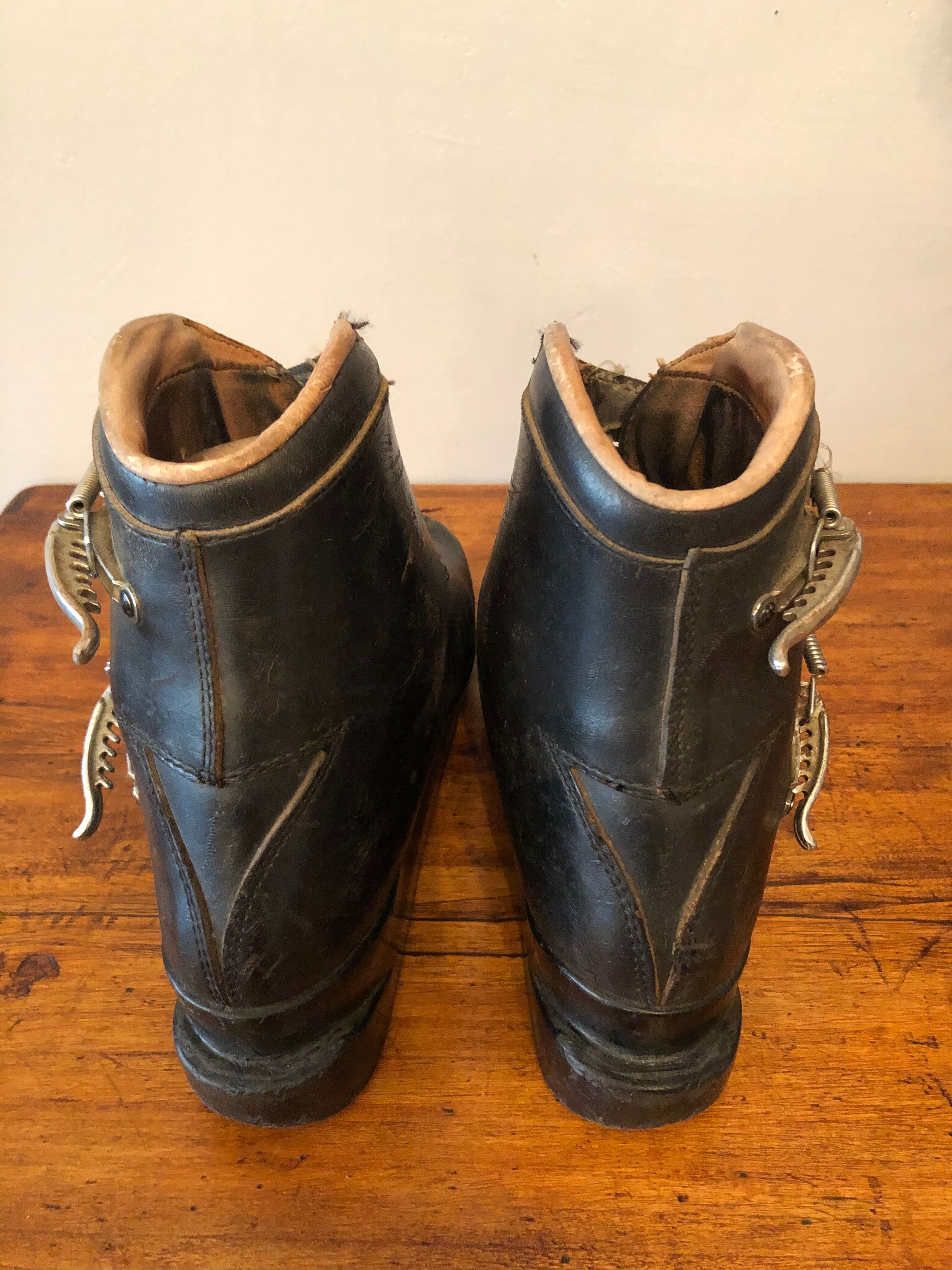 Old leather ski boots