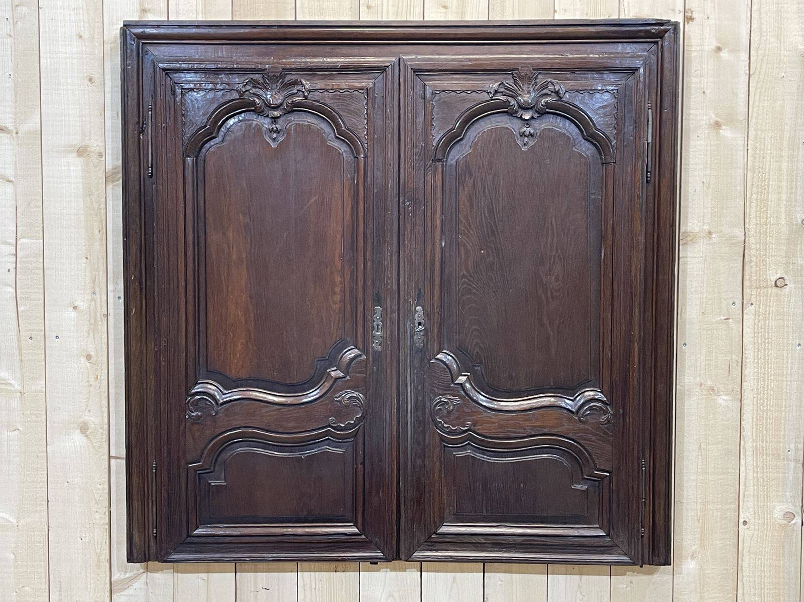18th-century oak buffet facade