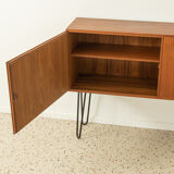 1960s Dresser, Omann Jun.