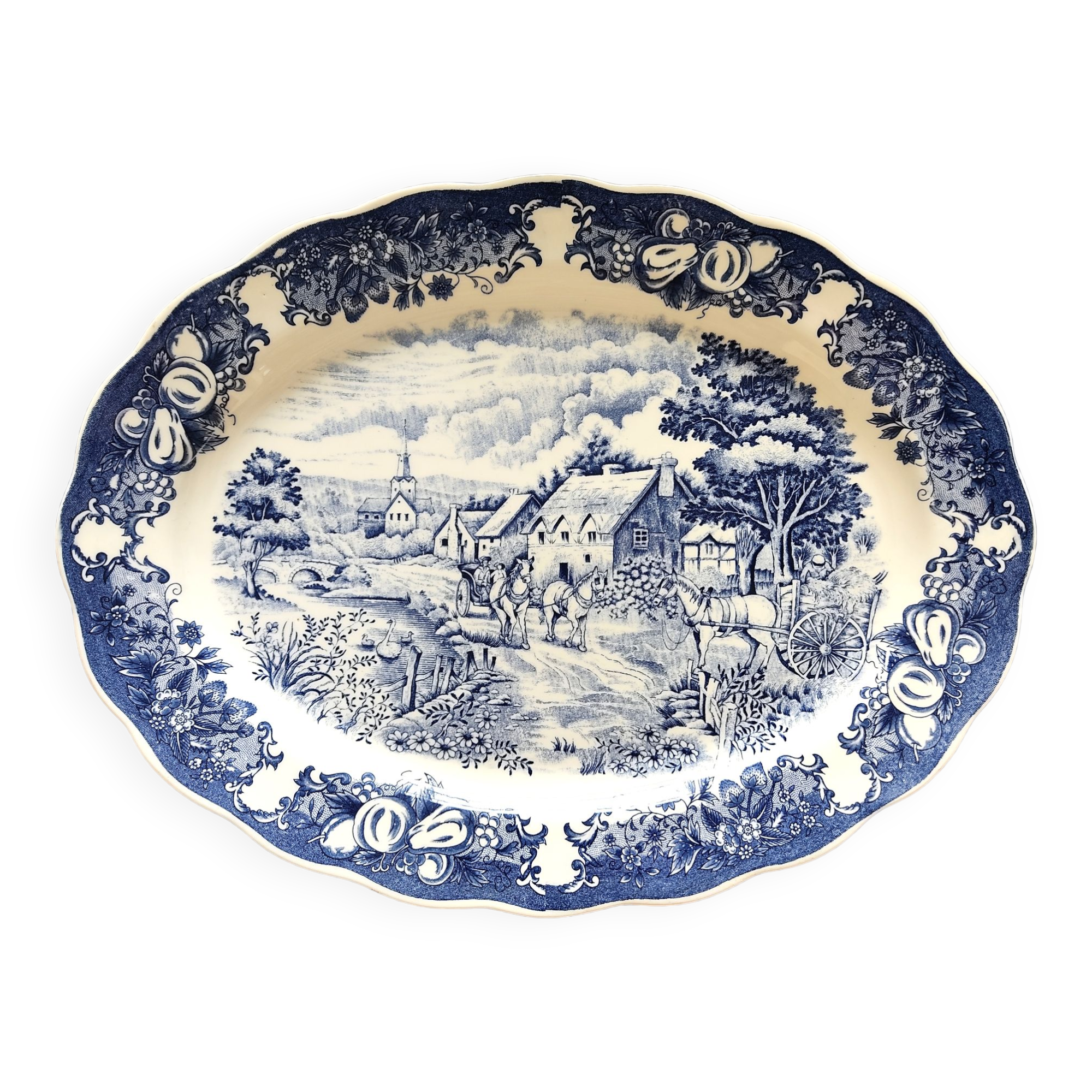 Large porcelain dish with blue décor
