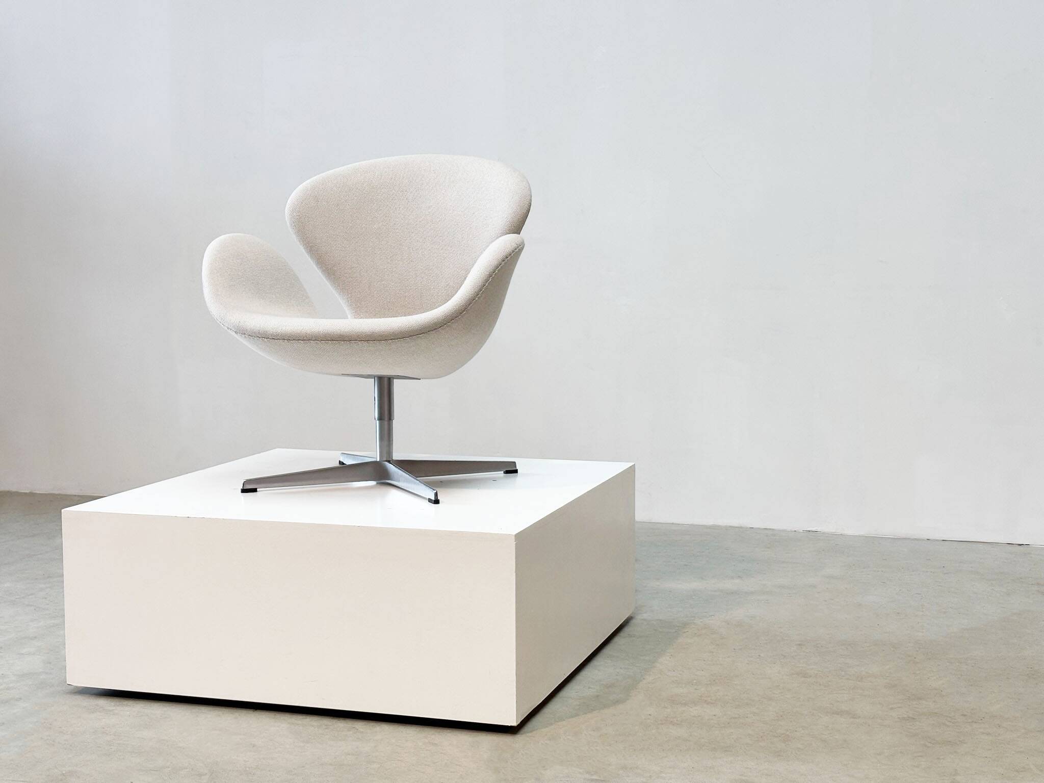 Chaise Swan d'Arne Jacobsen pour Fritz Hansen