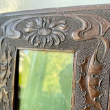Cadre en bois sculpté art nouveau