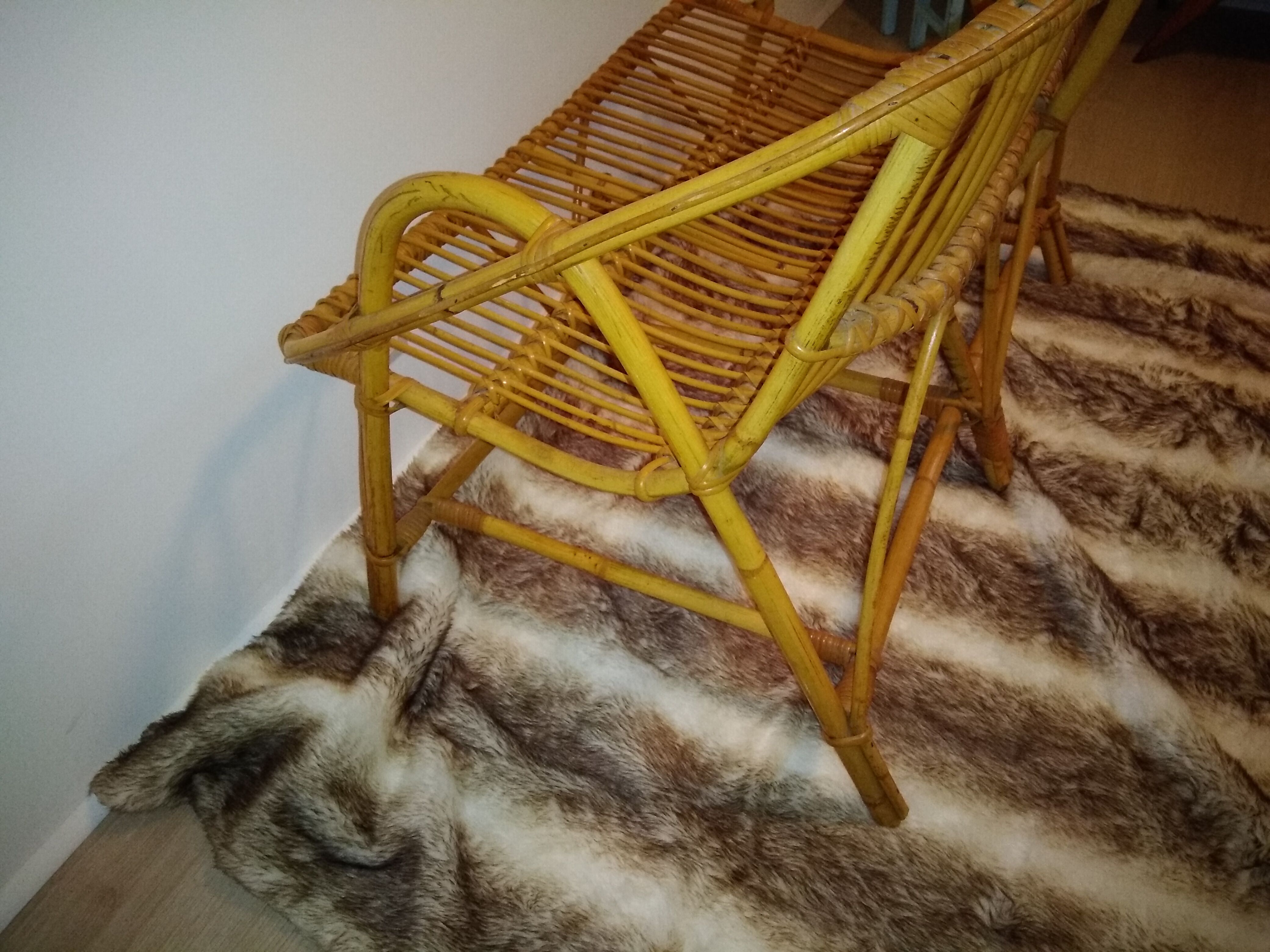 Banquette en rotin scandinave