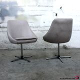 Beautiful swivel of the 50s/60s vintage Chair.