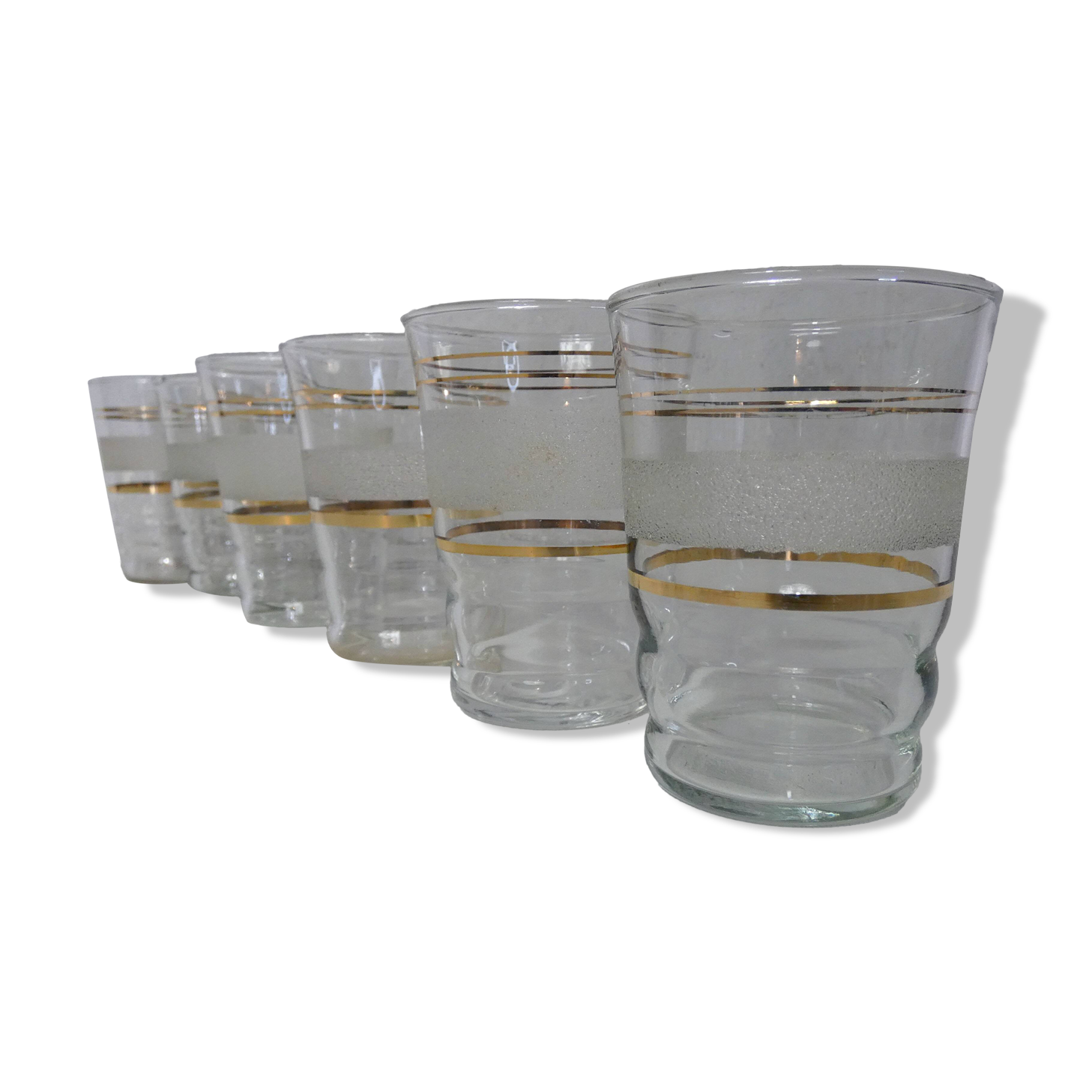 6 white granite blown glasses