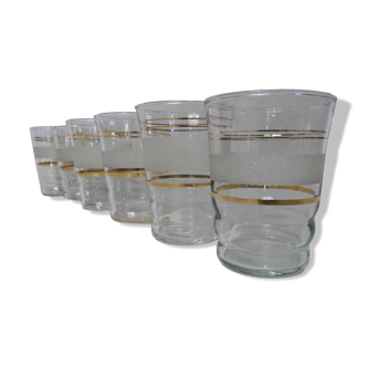 6 white granite blown glasses