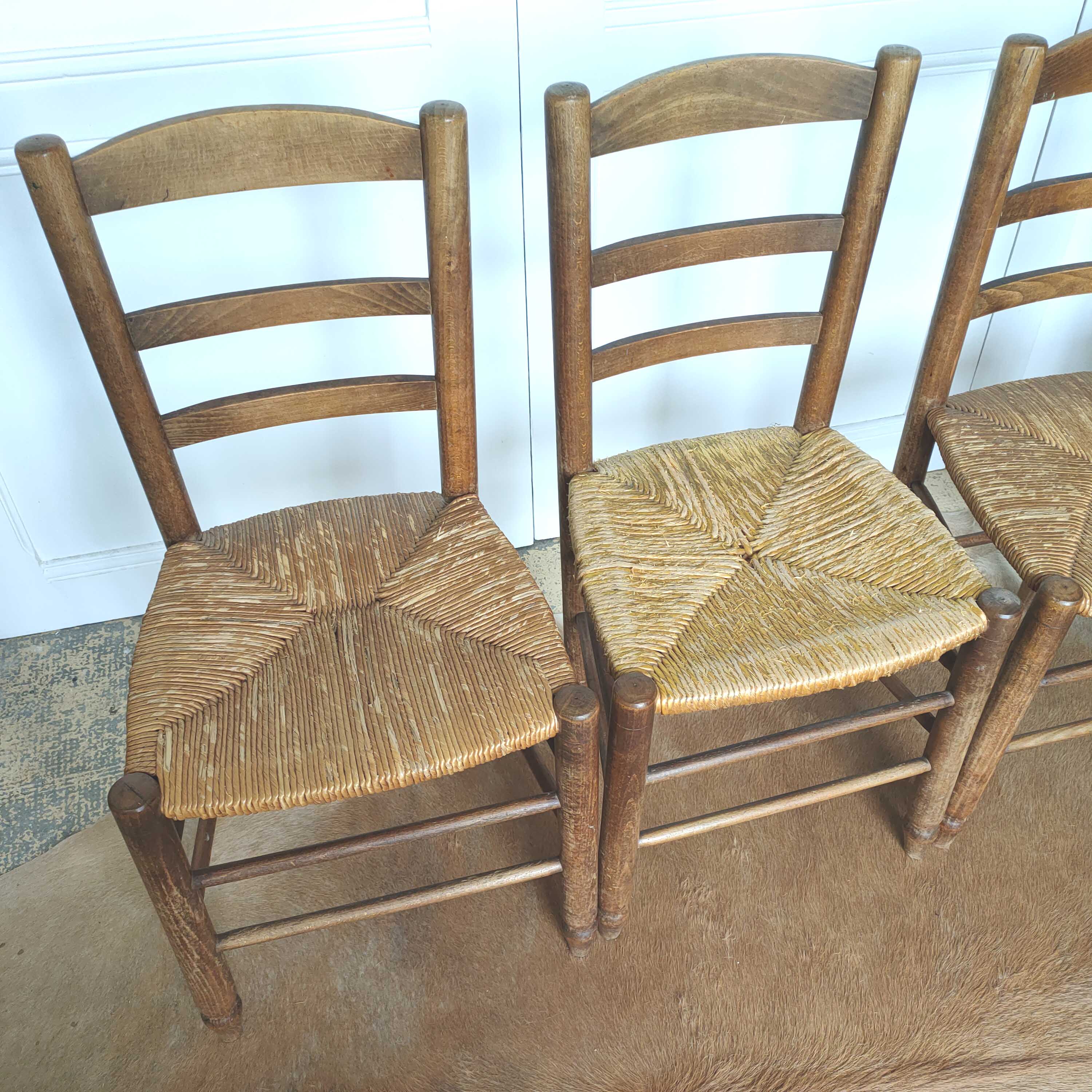 Set of four mulched vintage chairs
