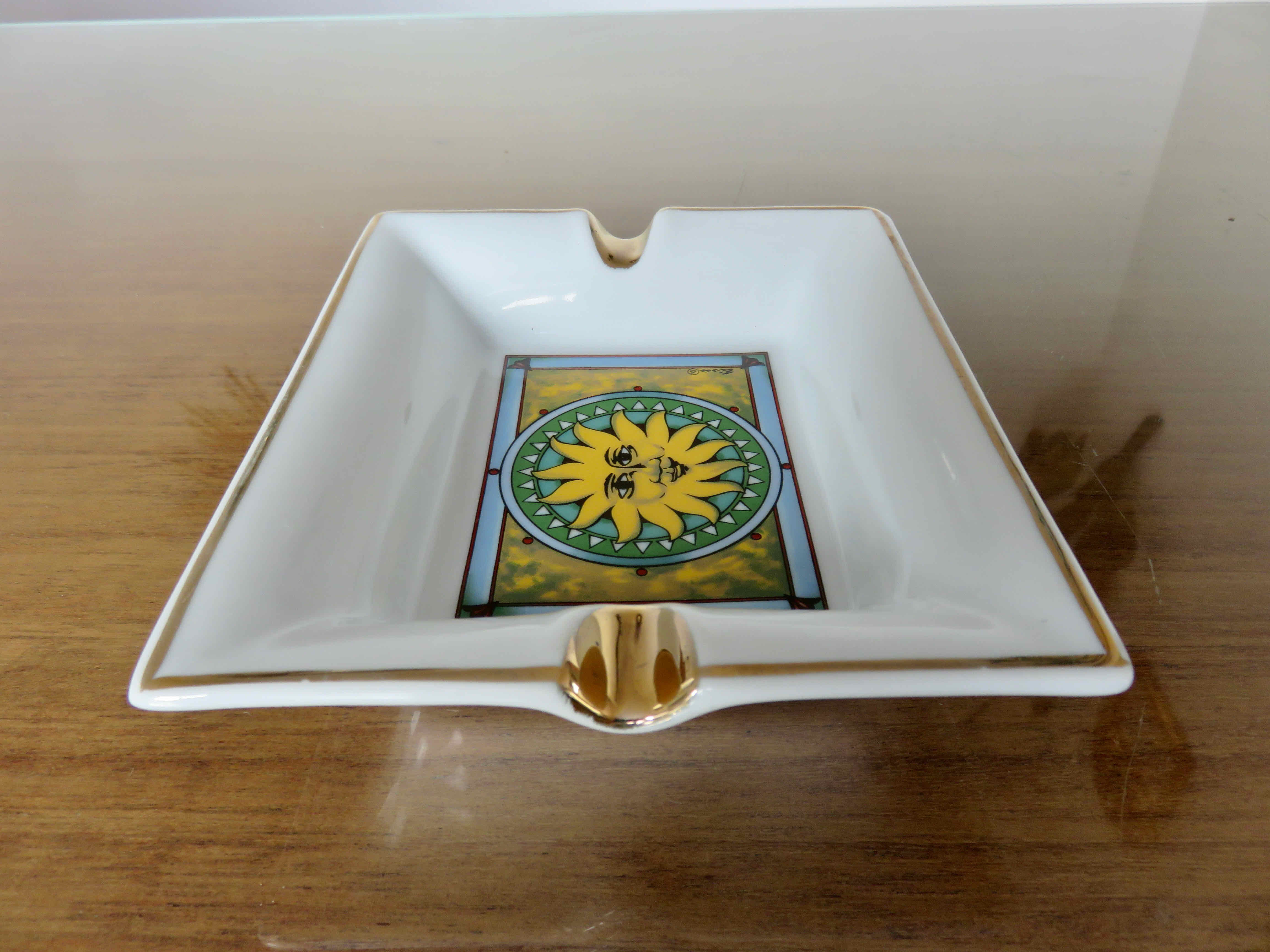Ashtray "sun" porcelain 80s
