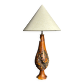 Lampe de table en bois de noyer tourné, sculpturale, artisanale, brutaliste, des années 1960.