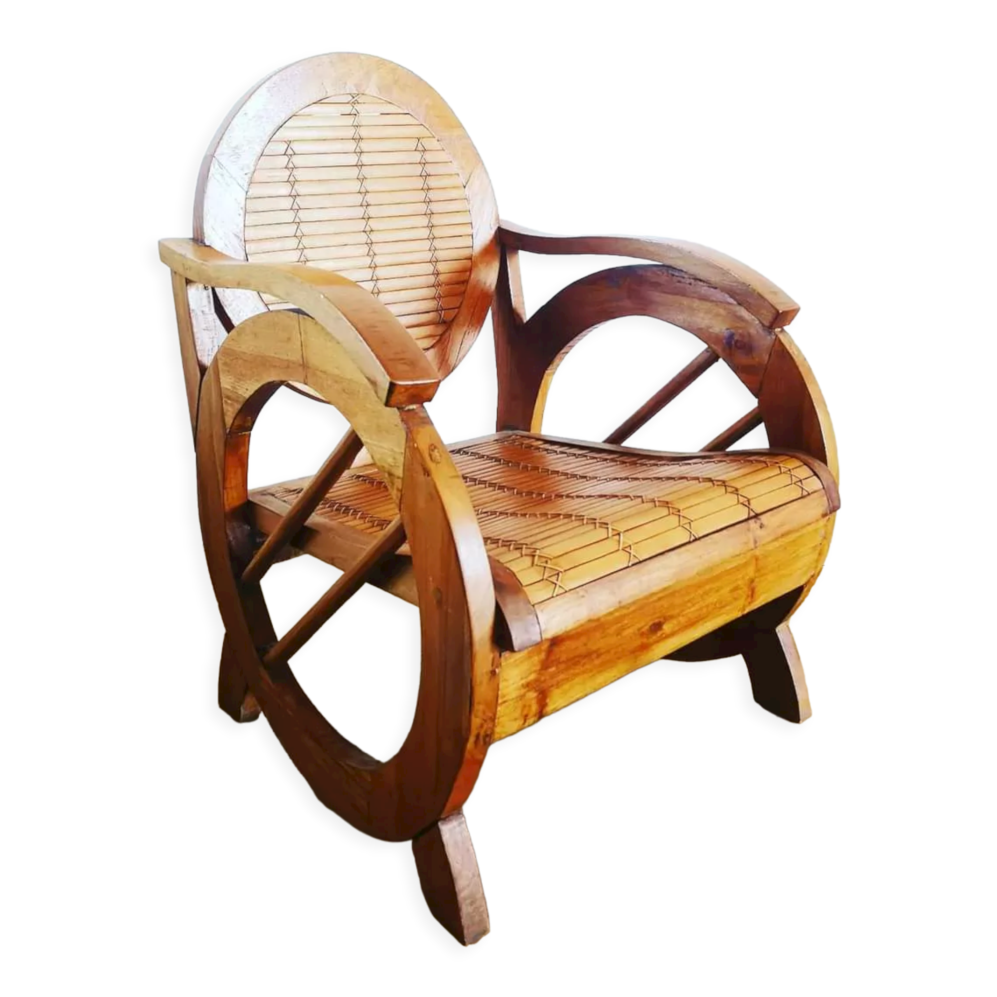 Colonial armchair in wood and bamboo