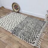 Handcrafted Moroccan Berber Rug 150 X 92 CM